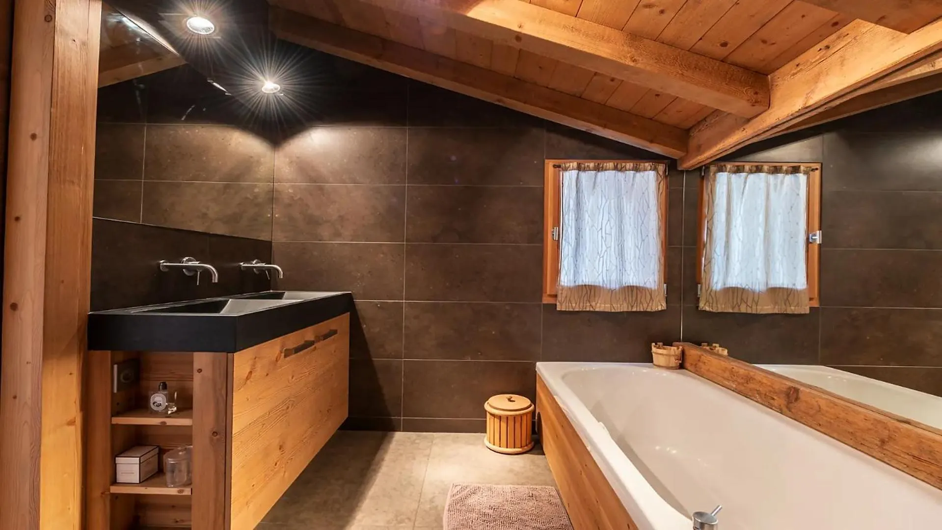 Large Luxury Chalet Megeve Praz-sur-Arly